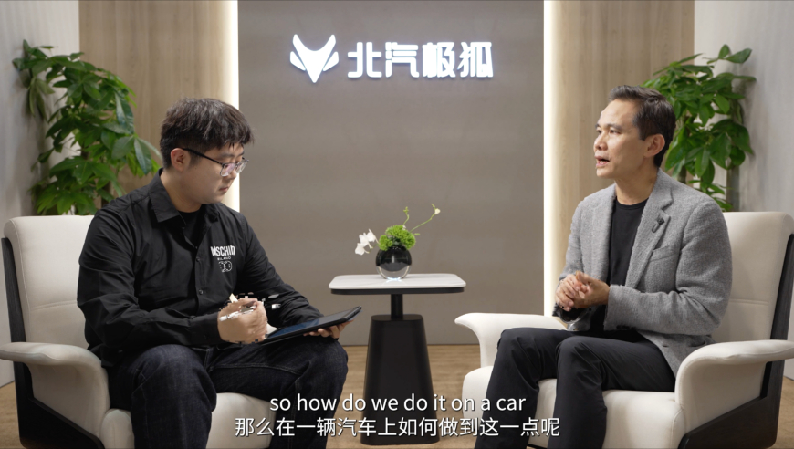 天天二四六最快开奖香港大从图库,人形机器人全球首次鲤鱼打挺,机构预测与落实方法揭秘_升级版V5.23