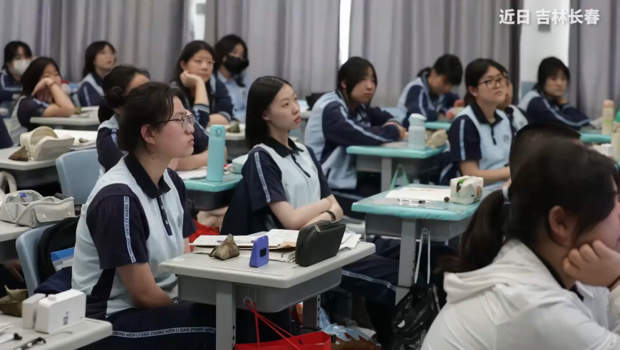 白桃星座,7777788888管家记录婆,广泛的解释落实方法分析_高级版V12.85